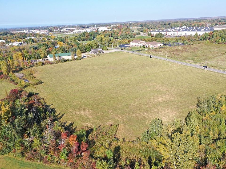 2nd image of 8340 Oliver Rd