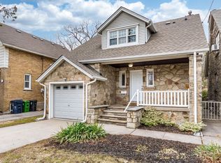 1107 Royal York Rd, Toronto, ON M8X2G8