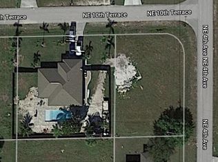 344 NE 10th Ter, Cape Coral, FL 33909