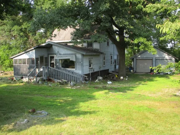 N4566 County Rd N, Arkansaw, WI 54721