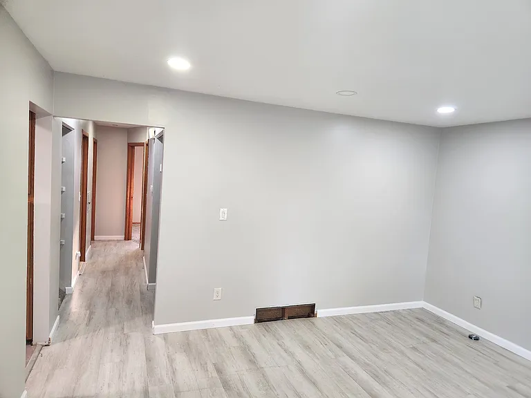 6739 Rockdale St — Photo 3