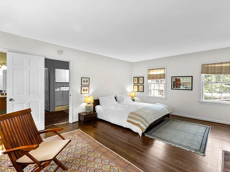 3909 Watson Pl NW — Photo 35