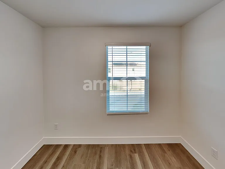 4594 Camden Bridge St — Photo 17