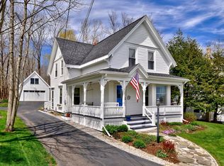 12 Fluker St, Thomaston, ME 04861