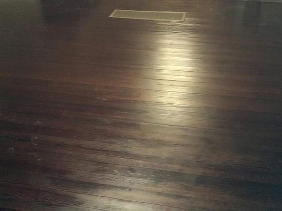 5th image of 810 N 4th St