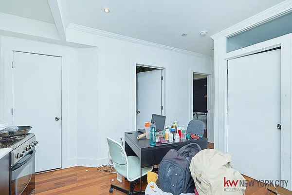 Rented by Keller Williams NYC | media 18