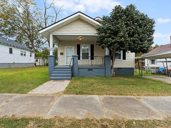 302 Jefferson St, Clinton, SC 29325