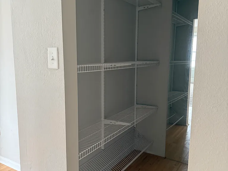 211 Sterling St — Photo 30