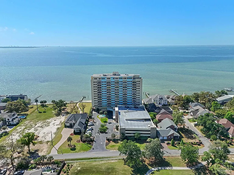 825 Bayshore Dr #605 — Photo 27