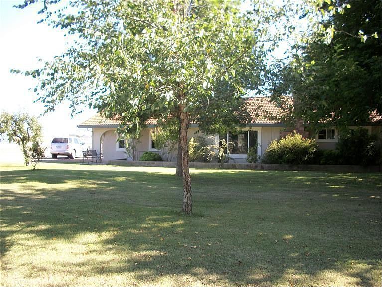 1st image of 13368 Apple Rd