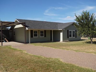 210 E Clayton St, Hebbronville, TX, 78361