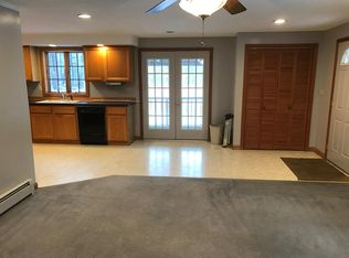 105 Chester Rd, Blandford, MA 01008