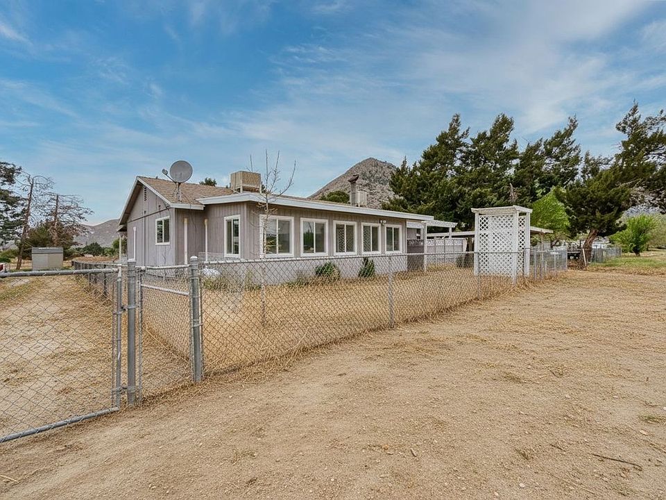 1st image of 8119 Tamarisk Rd