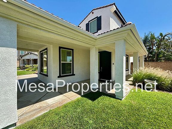 2nd image of 5729 Nutwood Pl