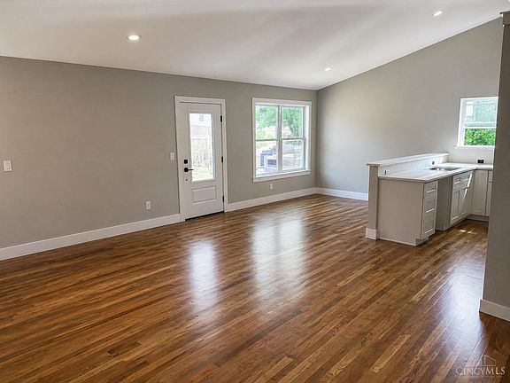 5th image of 2417 Millville Rd