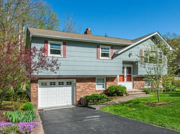 57 Lounsberry Hollow Rd, Vernon Twp., NJ 07461