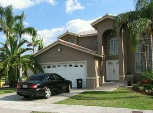 15726 SW 76th Ter, Miami, FL 33193