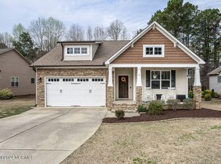 11 Ferndale Ct, Clayton, NC 27520