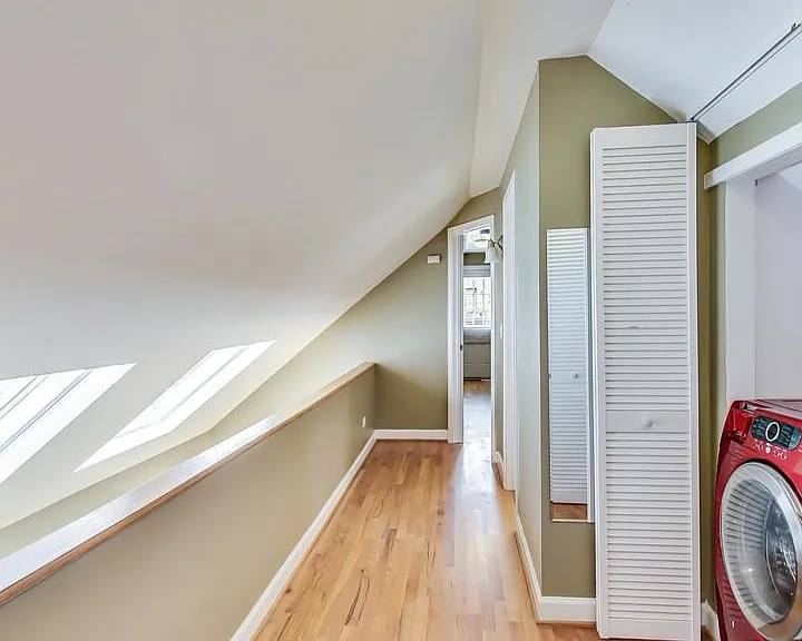 2330 N Greenview Ave #2R — Photo 15