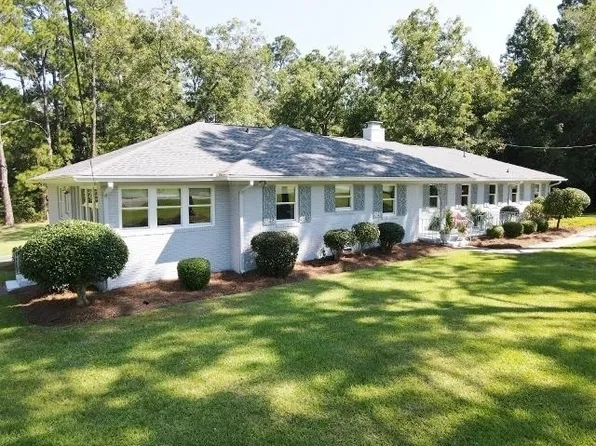714 W Main St, Swainsboro, GA 30401