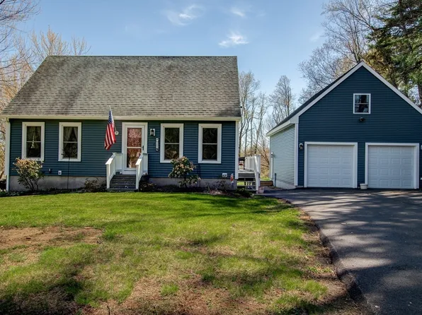 921 Wauwinet Rd, Barre, MA 01005