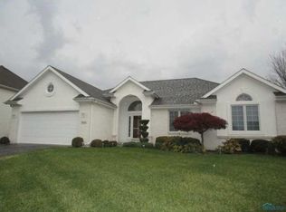 6608 Buck Creek Dr, Maumee, OH 43537
