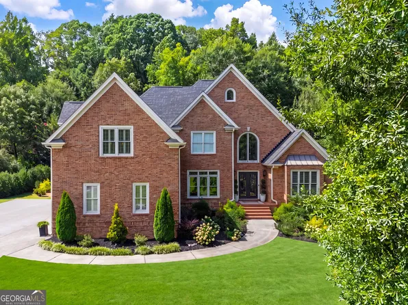 8365 Hurakan Creek Xing, Cumming, GA 30028