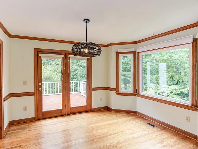1777 Dunmore Pl — Photo 9