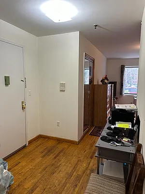 Rented by 18 REALTY | media 2