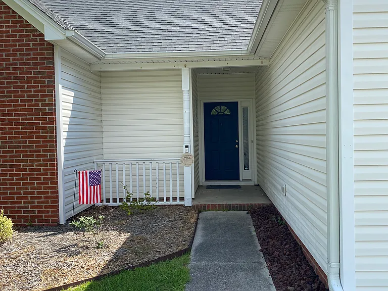 1418 Wagon Ct — Photo 3