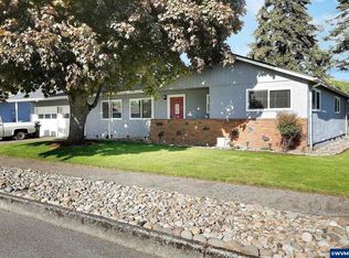 1470 N 4th Ave, Stayton, OR