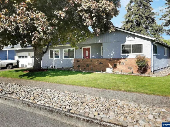 1470 N 4th Ave, Stayton, OR 97383