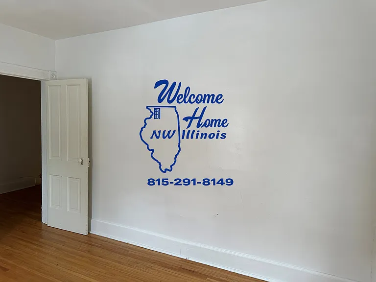 512 Chicago Ave — Photo 20