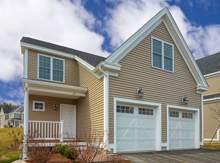 27 Longview Cir, Ayer, MA 01432