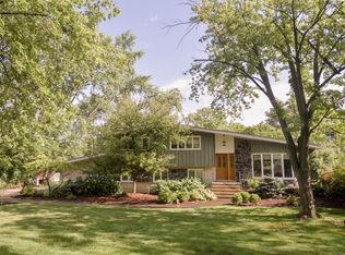 7940 W Deerwood Dr, Palos Park, IL