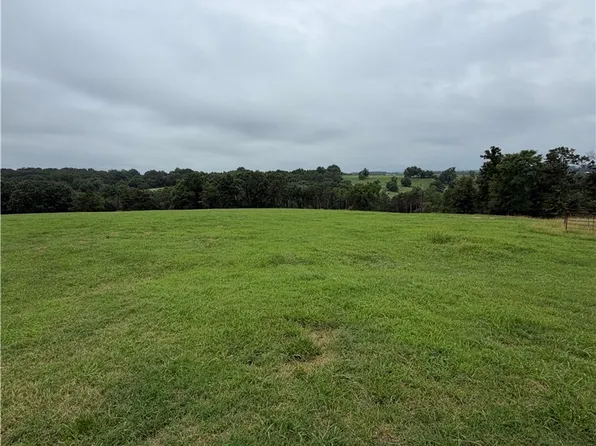 County Road 440, Berryville, AR 72616