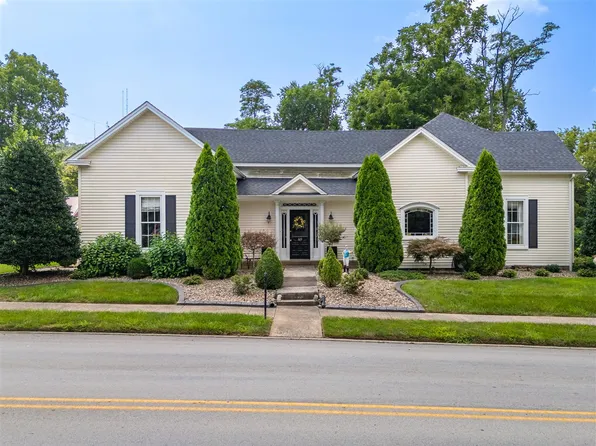 325 W 9th St, Russellville, KY 42276