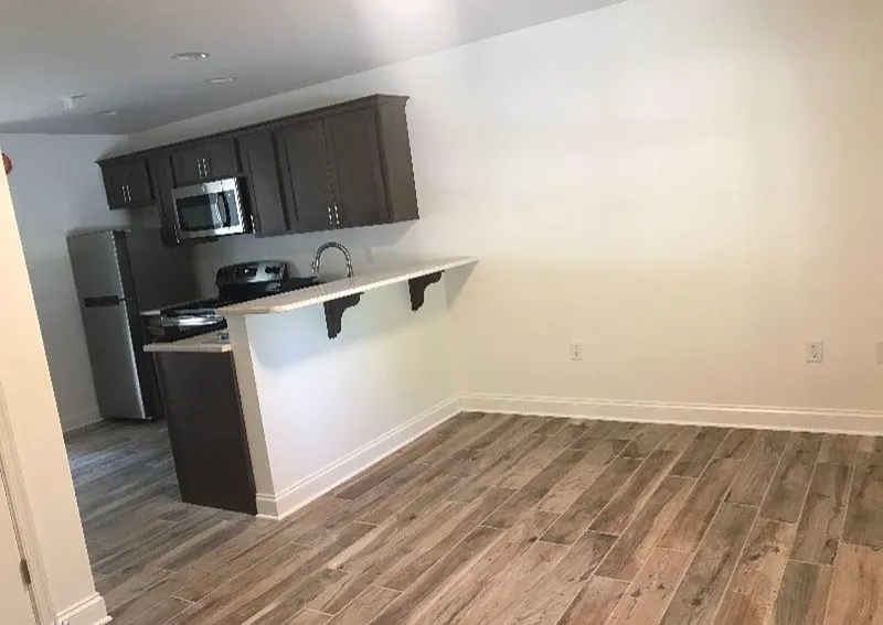 Modern 1 Bedroom, 1 Bath Apartment in Lancaster — Photo 3
