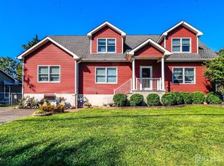 417 Clinton Ave, Manville, NJ