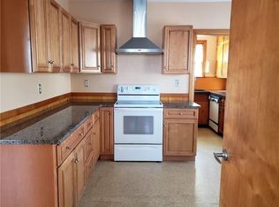 40 E Barrows St #2, Cumberland, RI 02864