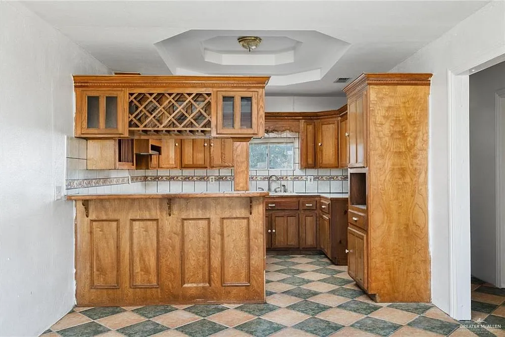 2 bed, 1.0 bath, 981 sqft, $1,195 — Photo 4