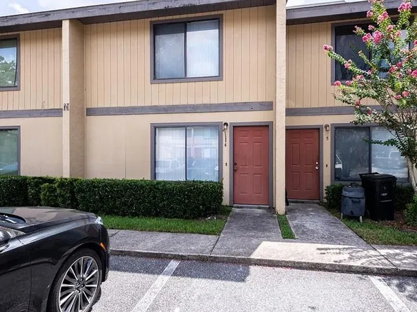 2300 SW 43rd St APT N4, Gainesville, FL 32607