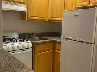 338 E 49th St APT 3B, New York, NY 10017