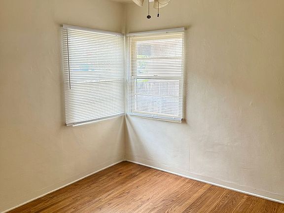 5th image of 4233-4243 33rd St
