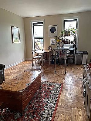 2nd image of 535 Parkside Ave #4R