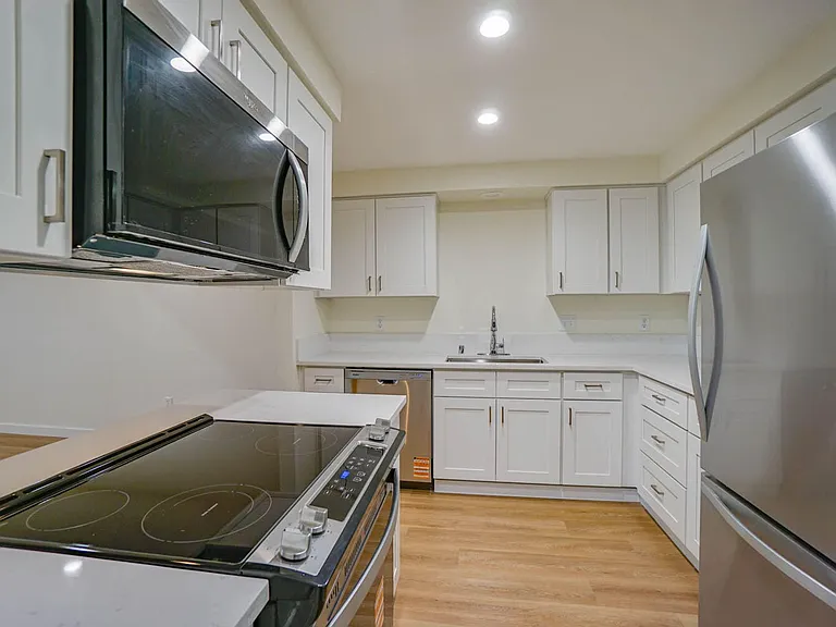 7600 NE Vancouver Mall Dr — Photo 26
