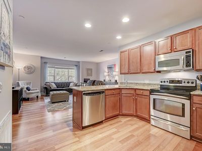 821 Harry St APT 106, Conshohocken, PA, 19428