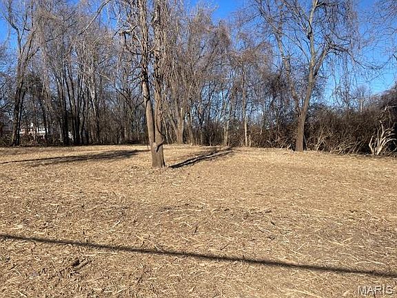 5th image of 3256 Old Troy Rd