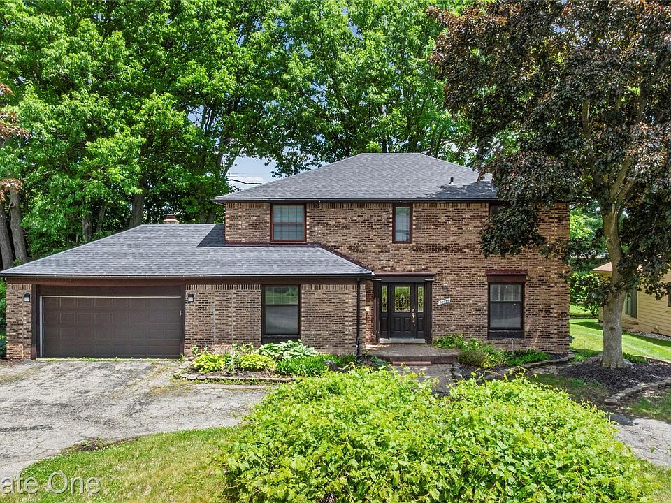 1st image of 30056 Mayfair Dr