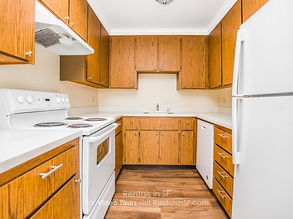 5th image of 925 Irving St APT 302